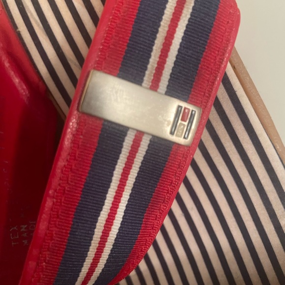 Tommy Hifinger Strappy 3 inches wedge - Picture 7 of 9